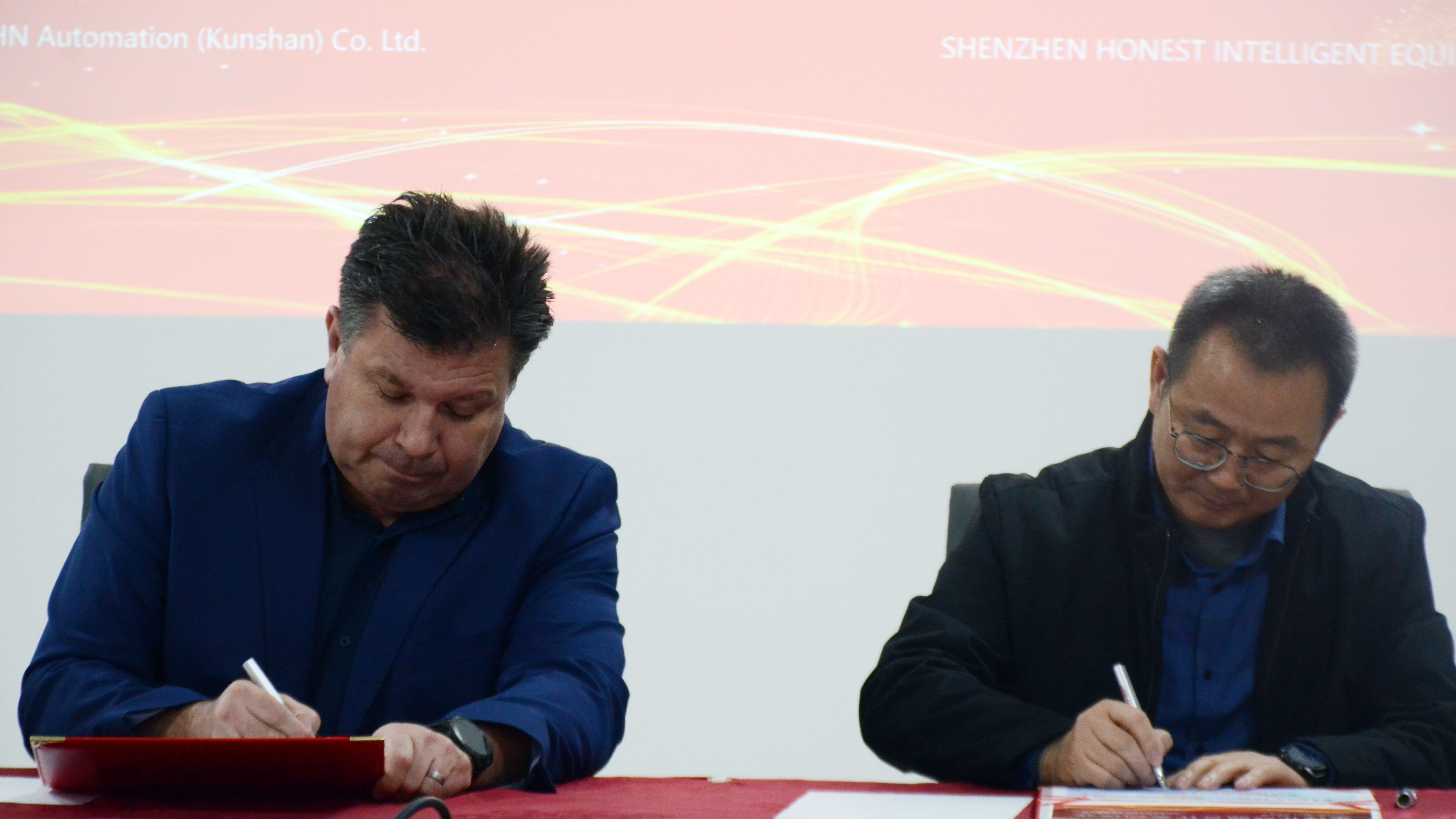 合利士与HAHN Automation（德涵自动化）强强联手，共谋欧洲市场新篇章！