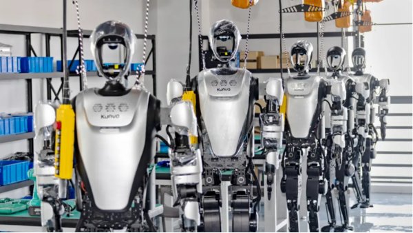 人形机器人缺的不是创意，而是“万台如一”的底气