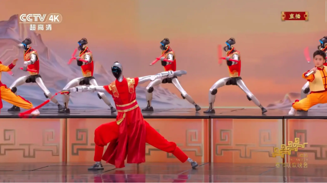 “七十二变”的人形机器人，背后是谁在“搭台子”？